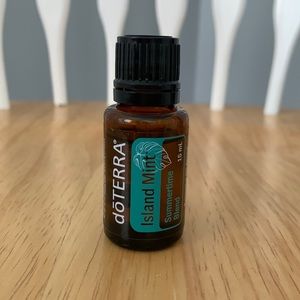 New DoTerra Island Mint Essential Oil